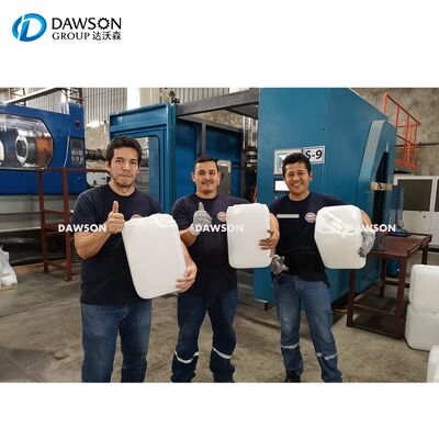 Wymóg pracy 1 do 2 Operator Plastic 30 Litro Jerry Can Making Full Automatic Blow Moulding Machine Production Machinery