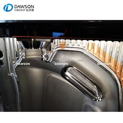 Zużycie wody 80 L/MIN Wytłaczarka do formowania z rozdmuchem Rozmiar płyty formy 320 MM Idealna do produkcji butelek na olej 0-5L