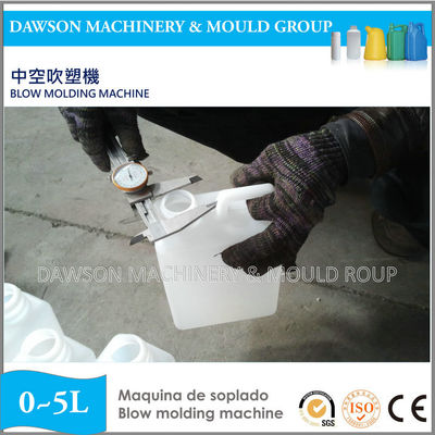 HDPE 2L 5L oleju beczki Auto deflashing Jerry może butelka z wodą Making Extrusion Blow Moulding Machine